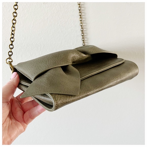 Anthro | Bella Bow Clutch Vegan Leather Moss NEW - Picture 5 of 9
